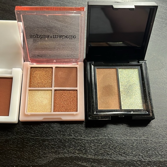 Mini eye shadow bundle - Picture 3 of 3